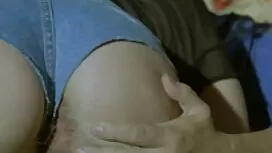 یک دوست پسر, یک زن م ...