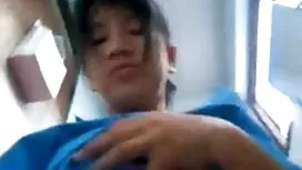 او وانمود به چوب انگ ...