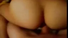 بوسه دوست دختر خود گ ...