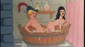 یک خانم بلوند گروه س ...