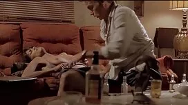ضربه اندام یک گروهسک ...