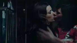 دو دختر, و لینکدونی  ...
